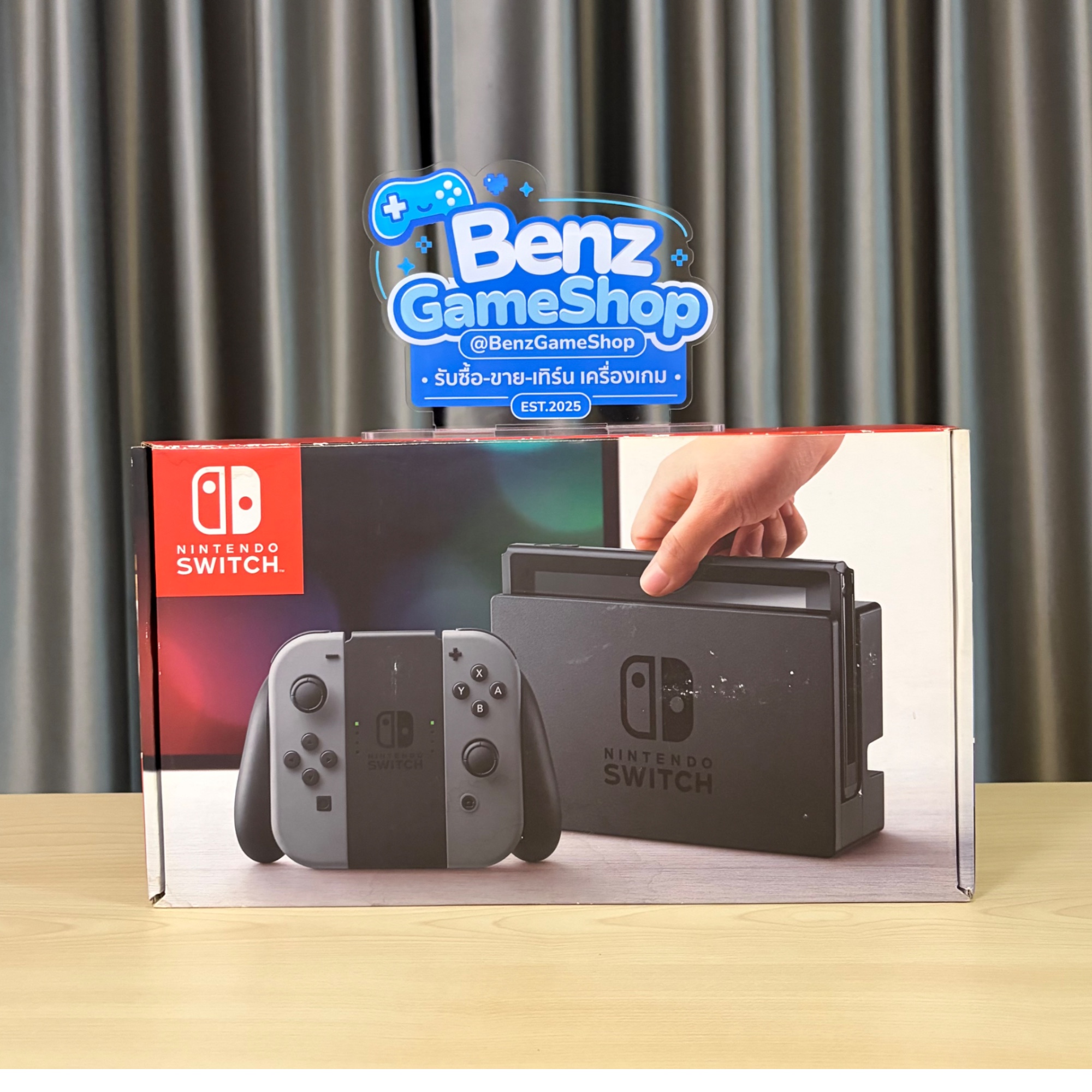 Nintendo Switch สีเทา (Gray)