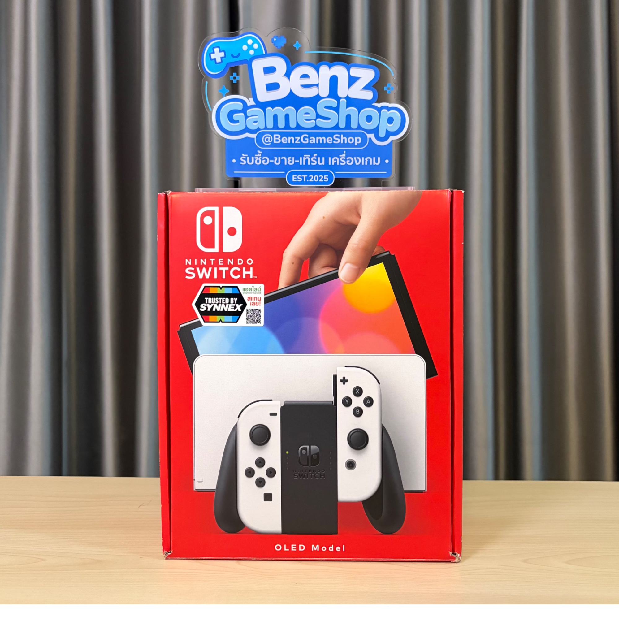 Nintendo Switch OLED สีขาว
