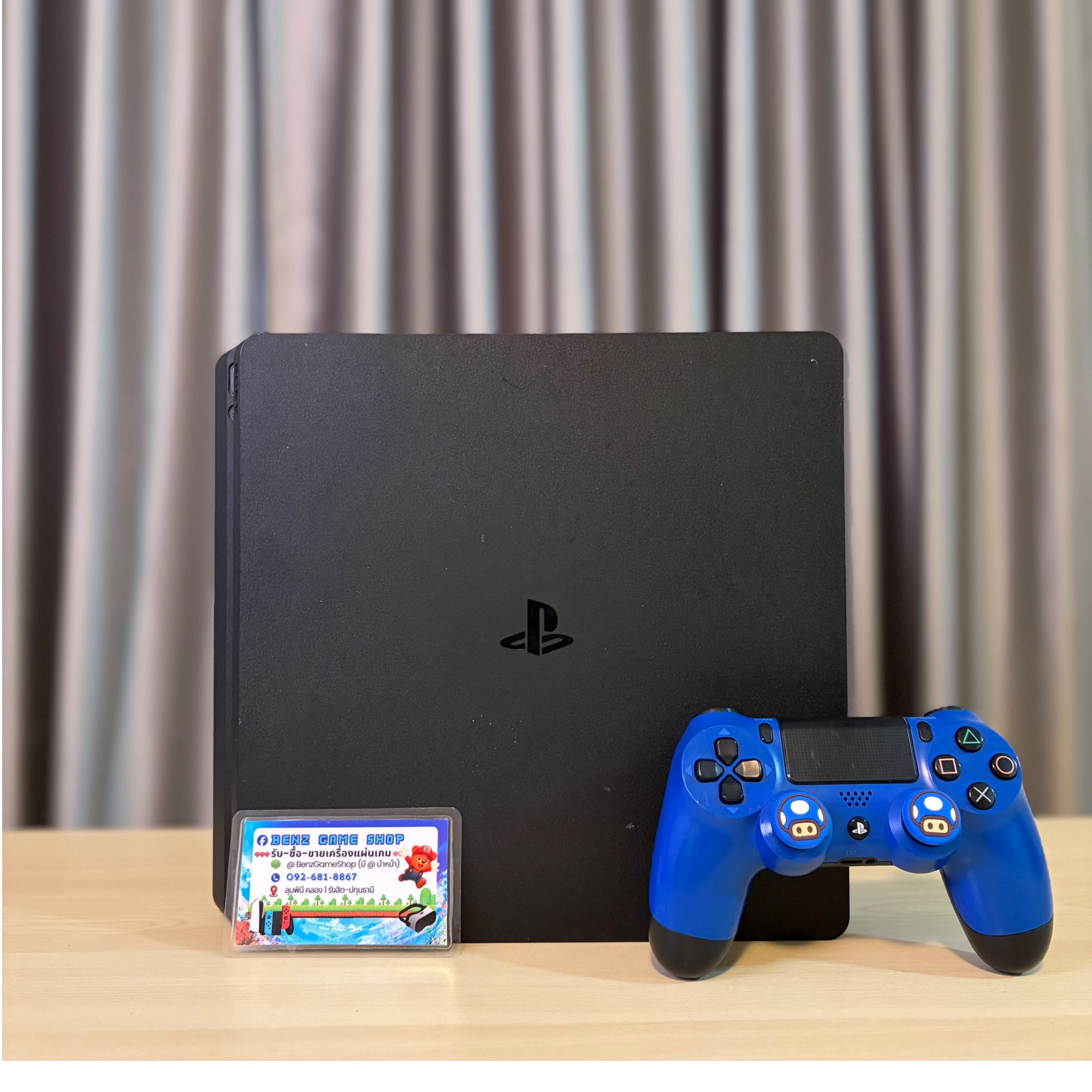 PlayStation 4 Slim เซ็ตพร้อมเล่น + 2 เกม (มือสอง)