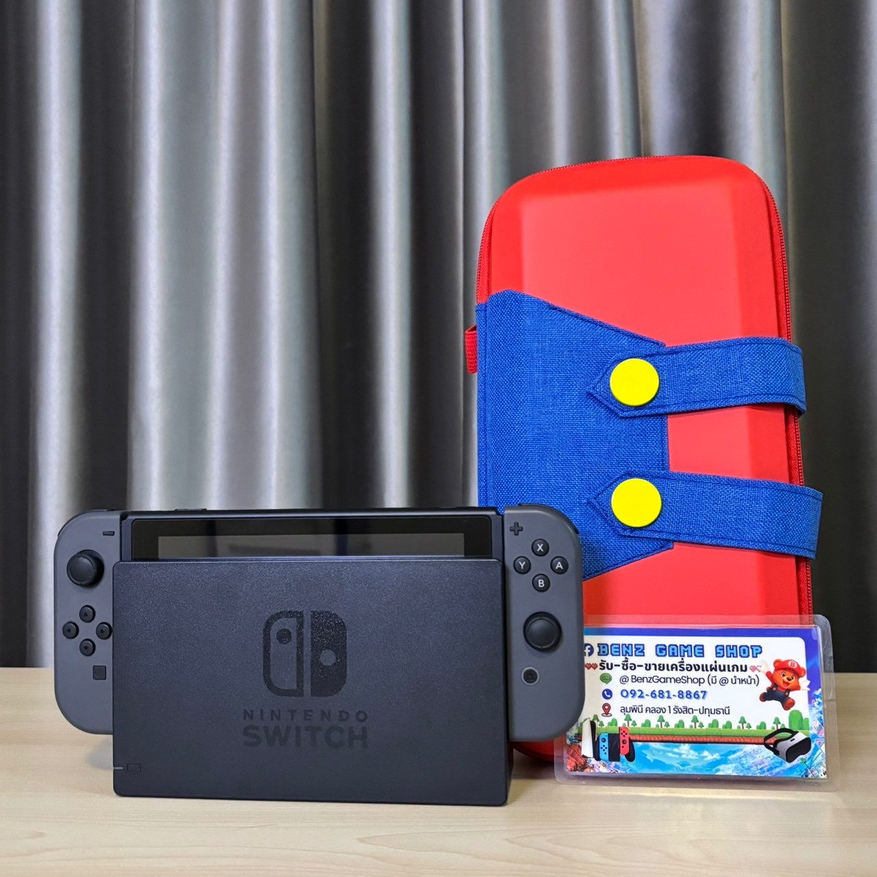 Nintendo Switch รุ่น V2 (แบตอืด) จอยเทา พร้อม Dock + กระเป๋ามาริโอ้ (มือสอง)