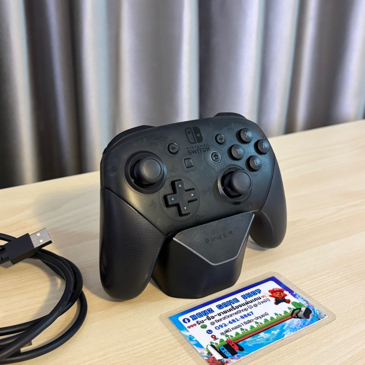 จอย Nintendo Switch Pro Controller (สีดำ) พร้อมสายชาร์จ