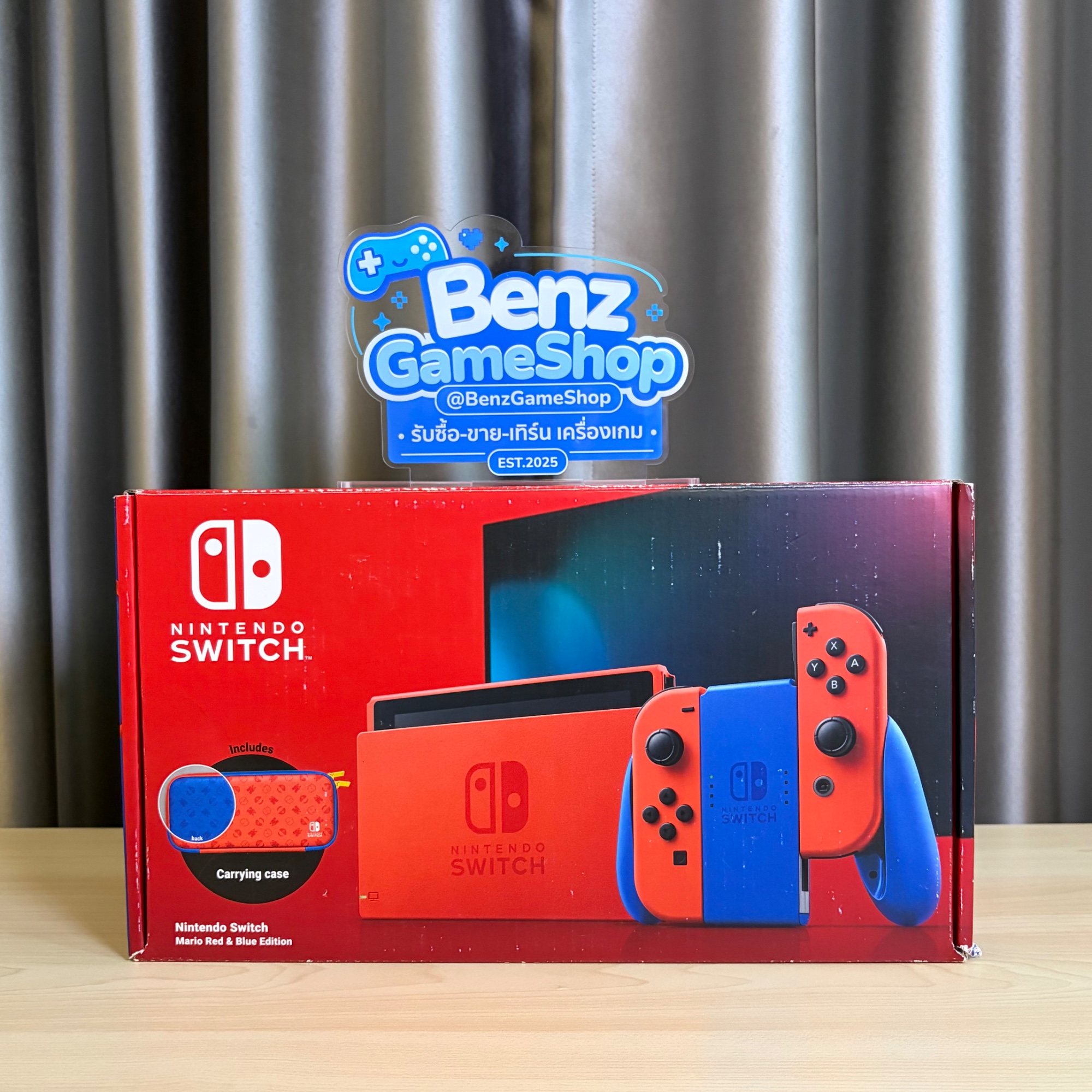 Nintendo Switch รุ่นพิเศษ Mario Red & Blue Edition (มือสอง)