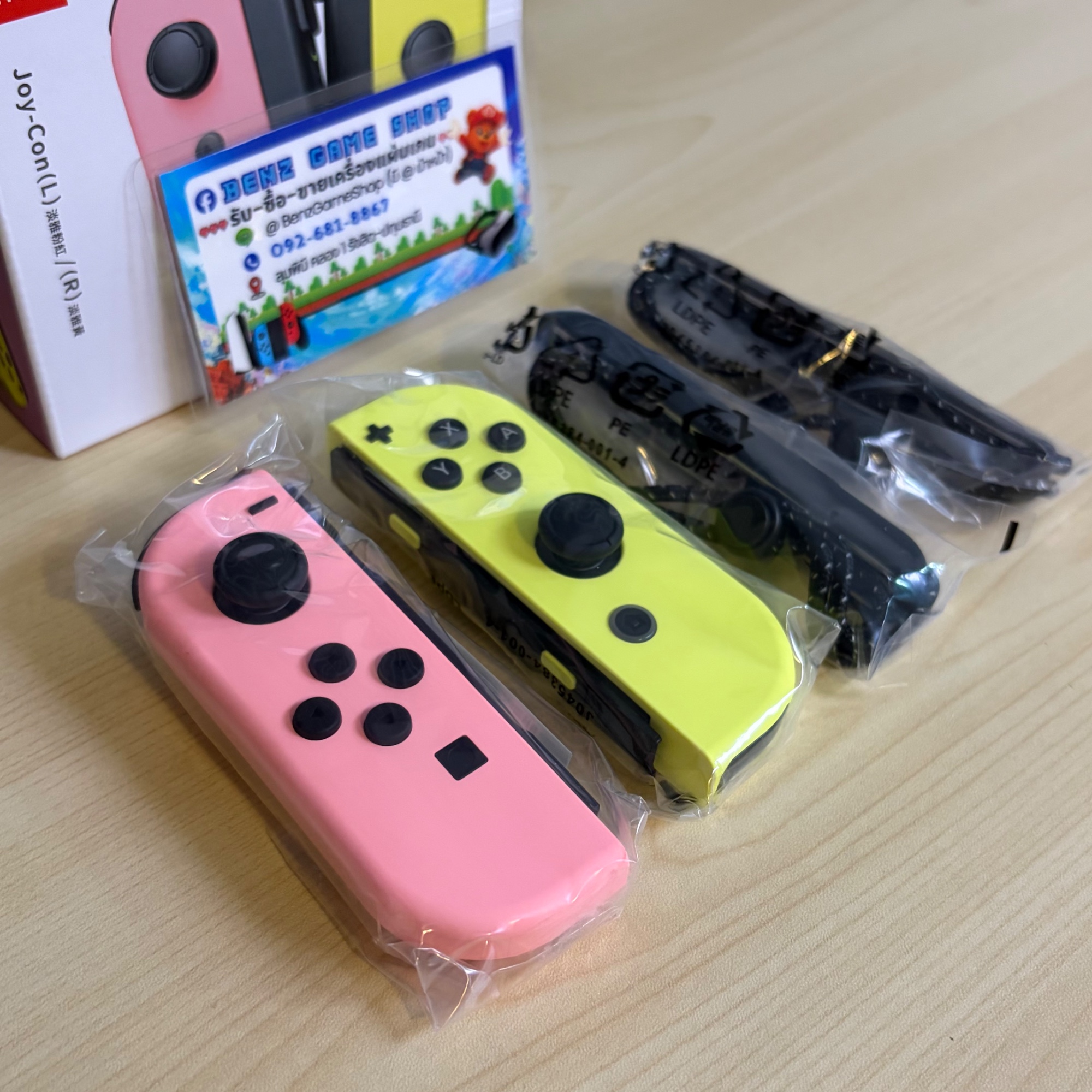 Joy-Con สีพาสเทล (L) ชมพู / (R) เหลือง — ของแท้ Nintendo
